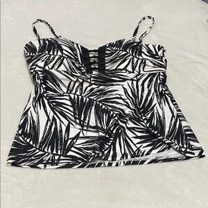 Apt.9 Tropical Print Black and White Tankini Swim Top Sz 16/18